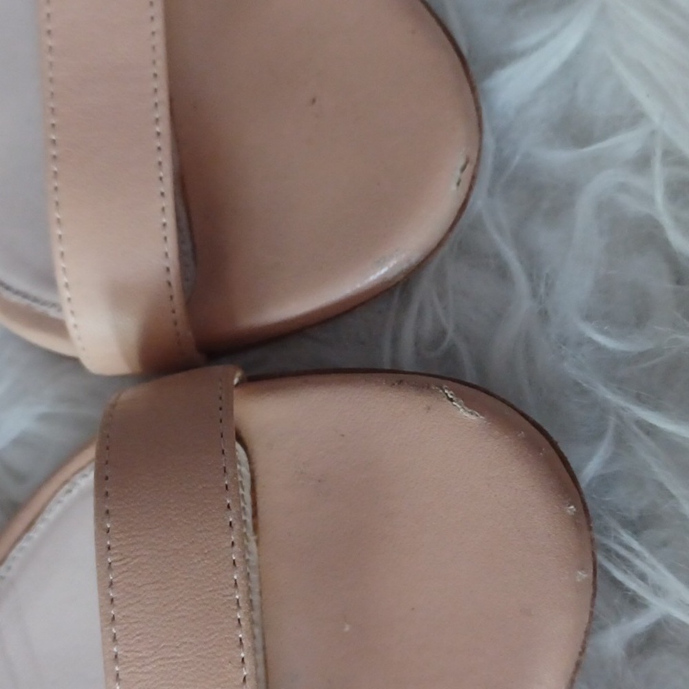 Stuart Weitzman  block  sandals - Picture 12 of 16